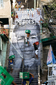 Image de Women are heroes