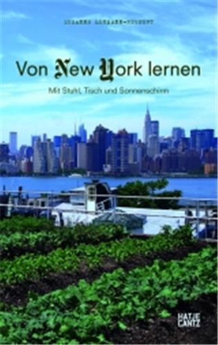 Picture of Von New York lernen Mit Stuhl, Tisch und Sonnenschirm /allemand