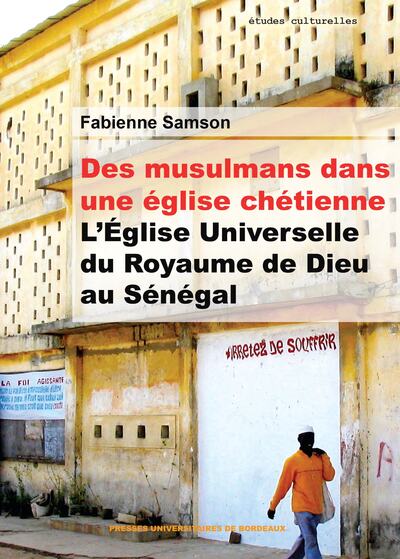 Image de Des musulmans dans une église chrétienne