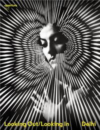 Image de Magazine Aperture 243 New Delhi: Looking Out/Looking In /anglais