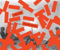 Image de Lynne Cohen Occupied Territory /anglais