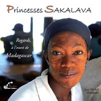 Picture of Princesses Sakalava Regards,à l'ouest de Madagascar