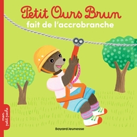 Image de Petit Ours Brun fait de l'accrobranche