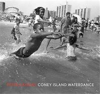 Image de Peter Kayafas: Coney Island Waterdance /anglais