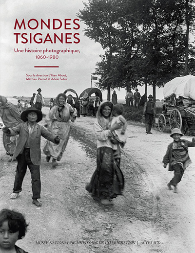 Image de Mondes tsiganes : Une histoire photographique, 1860-1980