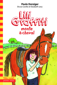 Image de Lili Graffiti monte à cheval