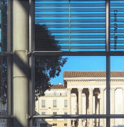 Picture of Norman Foster Carre d'art /franCais