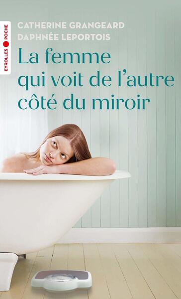 Image de La femme qui voit de l'autre côté du miroir