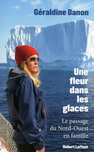 Picture of Une fleur dans les glaces