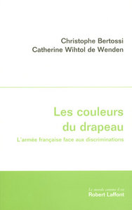Image de Les couleurs du drapeau l'armée française face aux discriminations