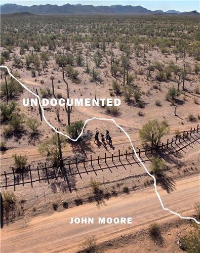 Picture of John Moore Undocumented /anglais