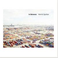 Image de Henrik Spohler In Between /anglais/allemand