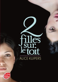 Image de Deux filles sur le toit