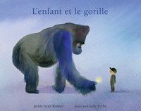 Image de l'enfant et le gorille