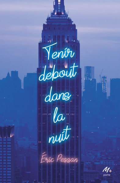 Image de Tenir debout dans la nuit