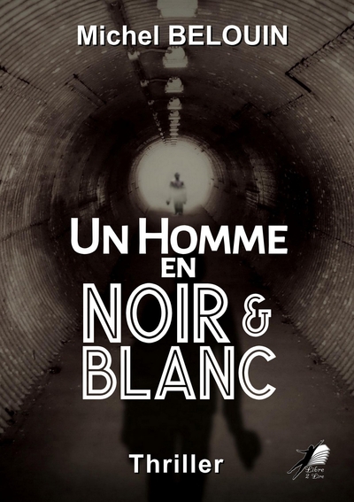 Image de Un homme en noir et blanc