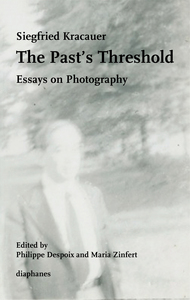 Image de The Past's Threshold - Essays on Photography