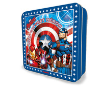 Image de Marvel Avengers - Coffret métal Disney - Mon coffret héros - 1 livre de coloriage, 6 petits crayons, des stickers métallisés, des tattoos métallisés, 4 papertoys