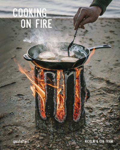 Image de Cooking on fire