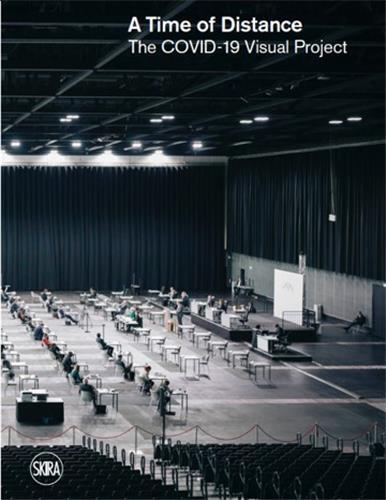 Picture of A Time of Distance: The COVID-19 Visual Project /anglais