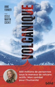 Picture of VOLCANIQUE - Une femme au coeur des volcans