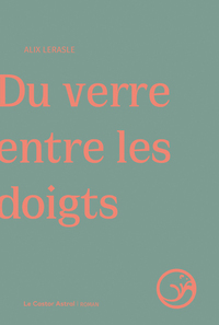 Image de Du verre entre les doigts