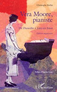 Picture of Vera Moore, pianiste