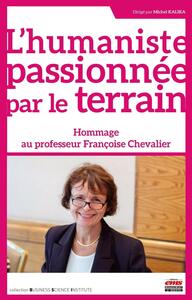 Image de L'humaniste passionnée par le terrain