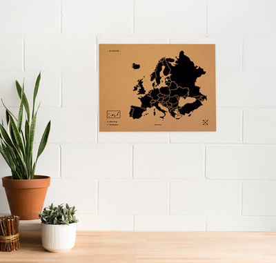 Image de WOODY MAP L - EUROPE NOIR 60 CM X 45 CM
