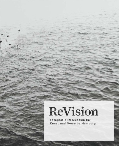 Image de ReVision Photography in the Museum fUr Kunst und Gewerbe Hamburg /anglais