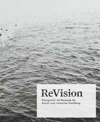 Image de ReVision Photography in the Museum fUr Kunst und Gewerbe Hamburg /anglais