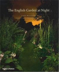 Picture of The English Garden At Night /anglais
