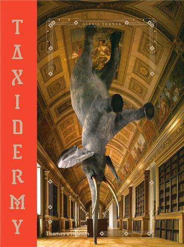 Picture of Taxidermy (Hardback) /anglais