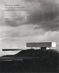 Image de Camera and model Mockups photography of modern architecture in Spain /anglais