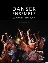 Picture of Danser ensemble - Compagnie Hervé Koubi