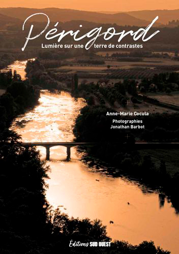 Picture of Périgord. Lumières Sur Une Terre De Contrastes