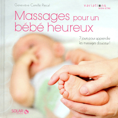 Image de Un bébé heureux avec les massages