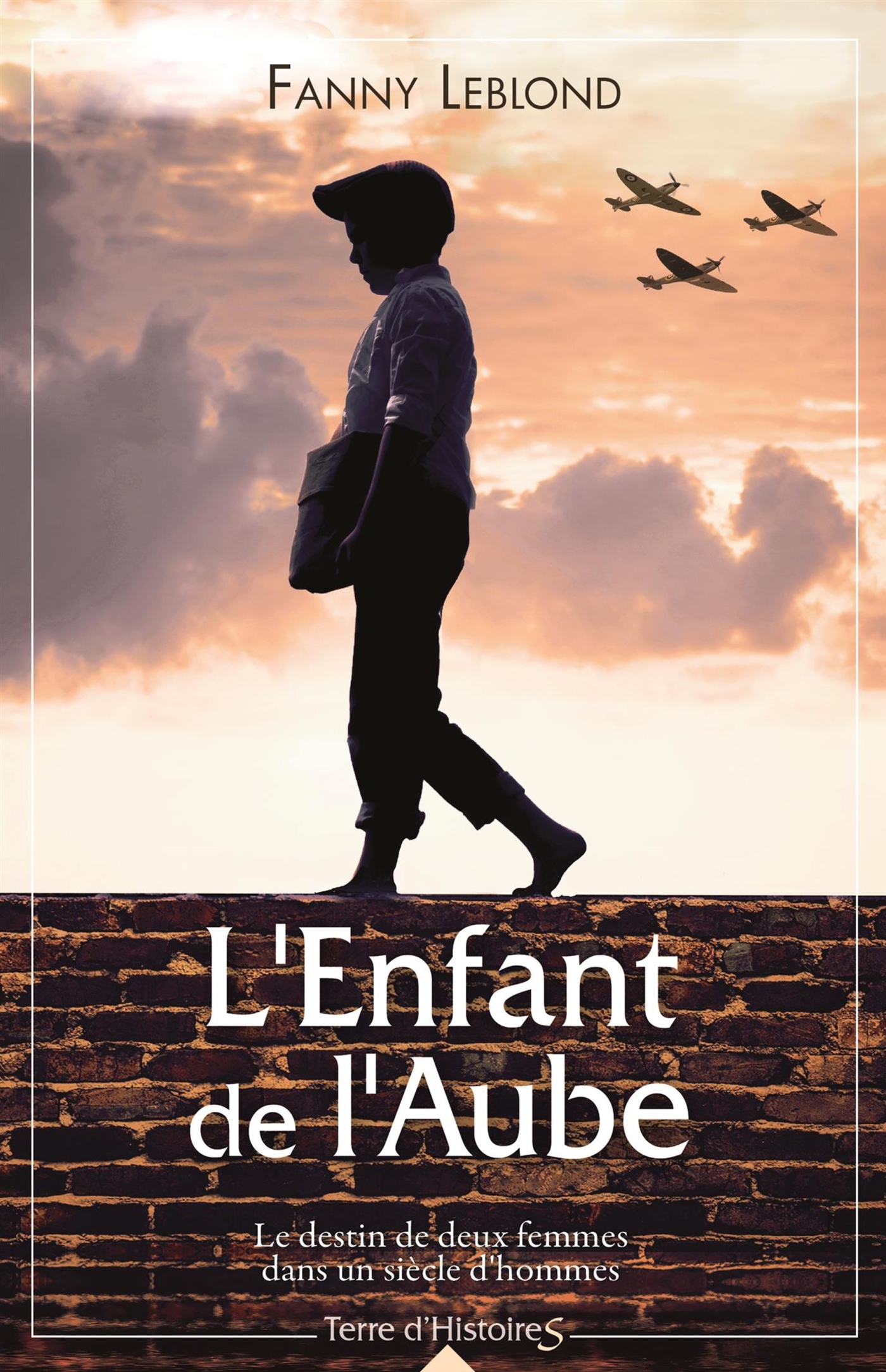 L'enfant de l'aube (9782824616933-front-cover)