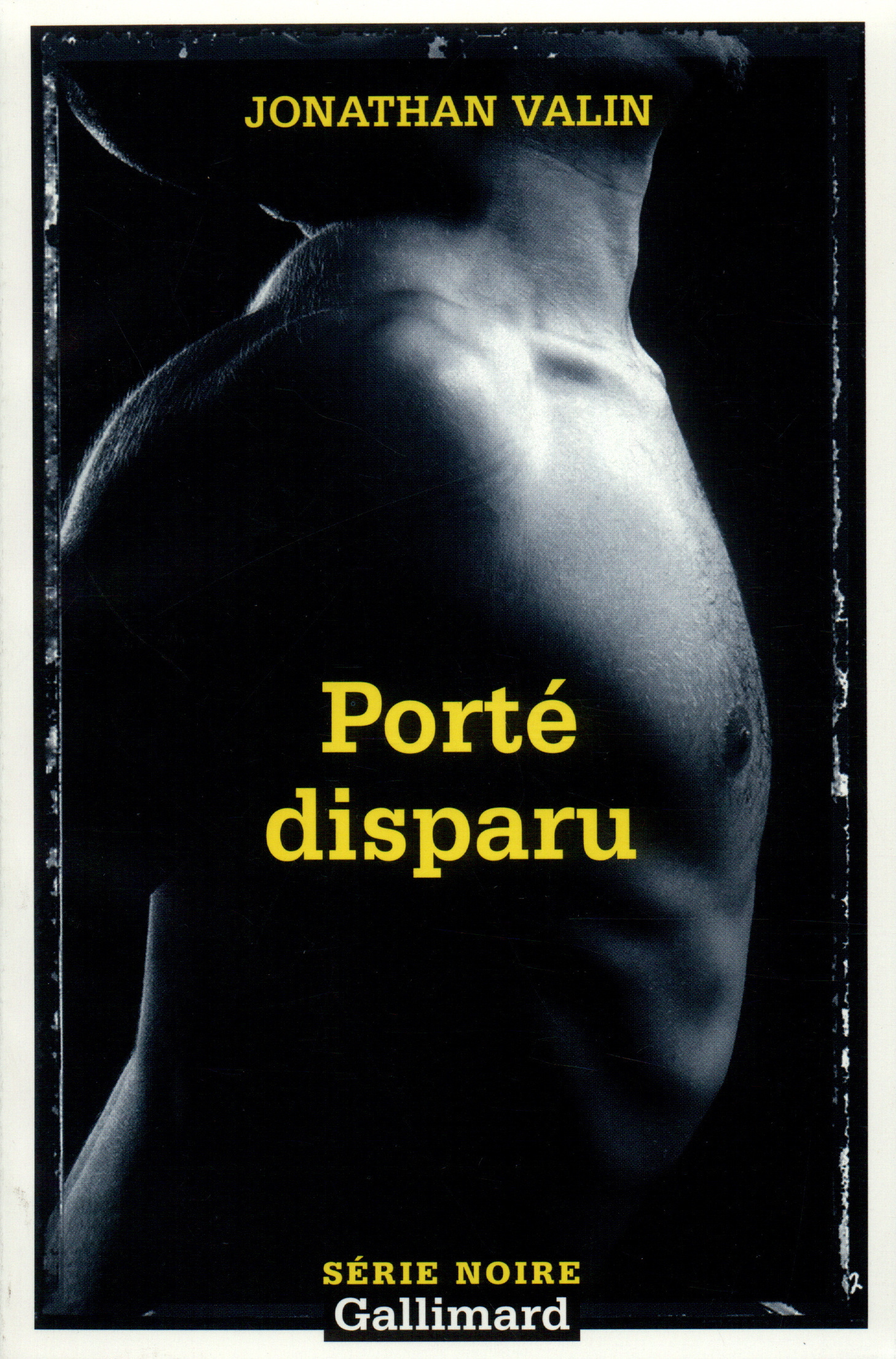 Porté disparu (9782070497690-front-cover)