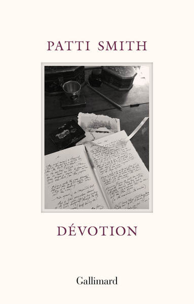 Dévotion (9782072768057-front-cover)