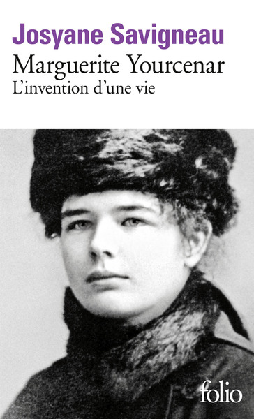 Marguerite Yourcenar, L'invention d'une vie (9782070387380-front-cover)