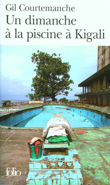 Un dimanche à la piscine à Kigali (9782070329519-front-cover)