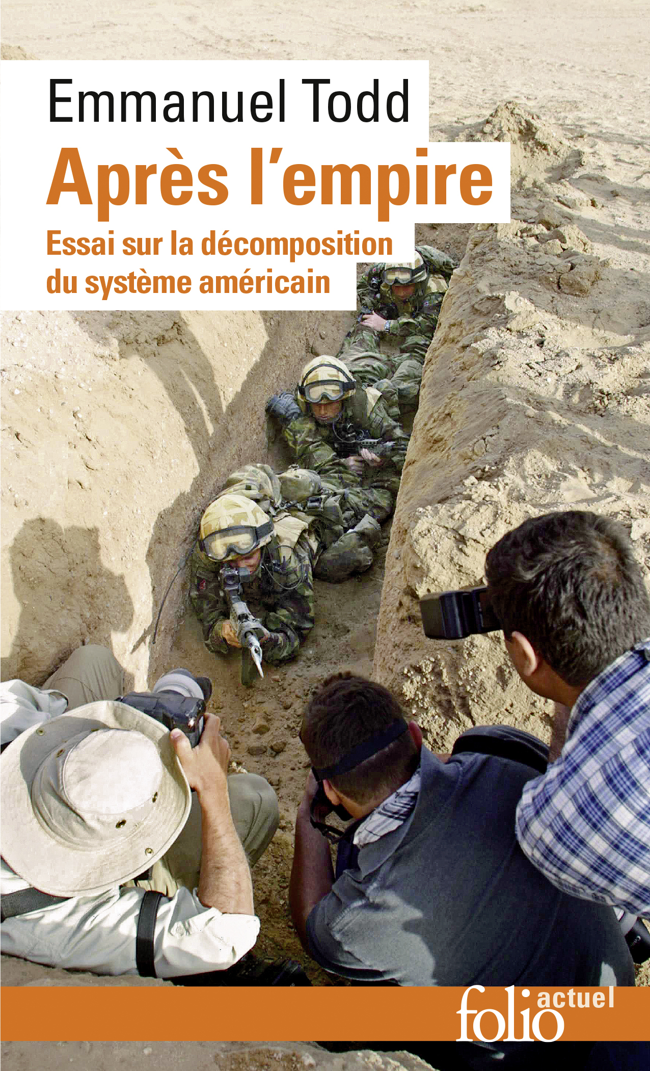 Après l'empire, Essai sur la décomposition du système américain (9782070313006-front-cover)