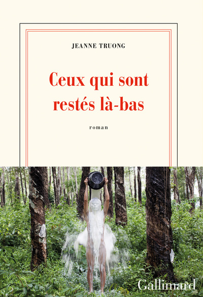 Ceux qui sont restés là-bas (9782072888045-front-cover)