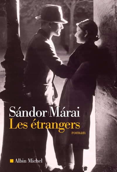 Les Etrangers (9782226244291-front-cover)