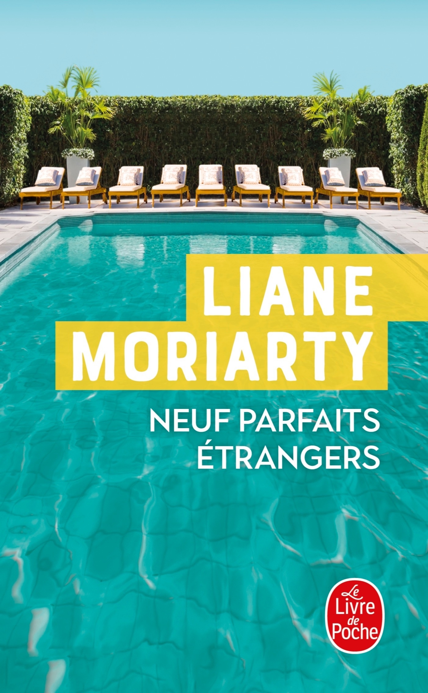 Neuf Parfaits étrangers (9782253079811-front-cover)