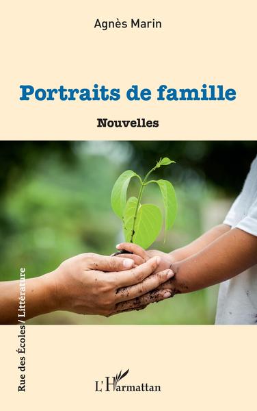 PORTRAITS DE FAMILLE (9782140254499-front-cover)
