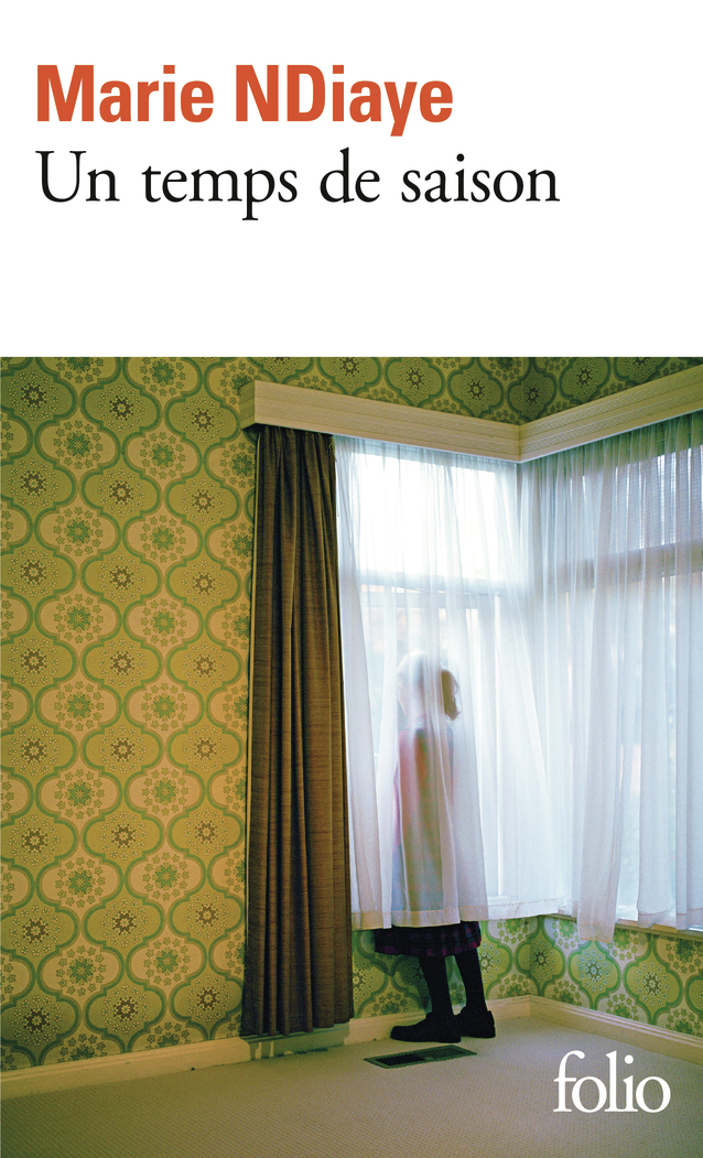 Un temps de saison (9782073116956-front-cover)