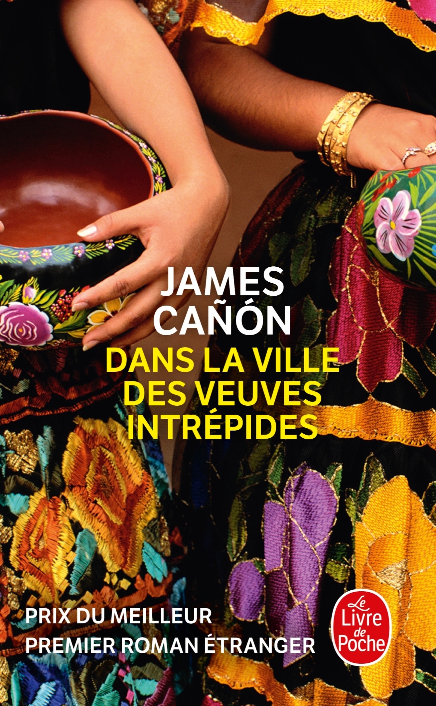 Dans la ville des veuves intrépides (9782253126638-front-cover)