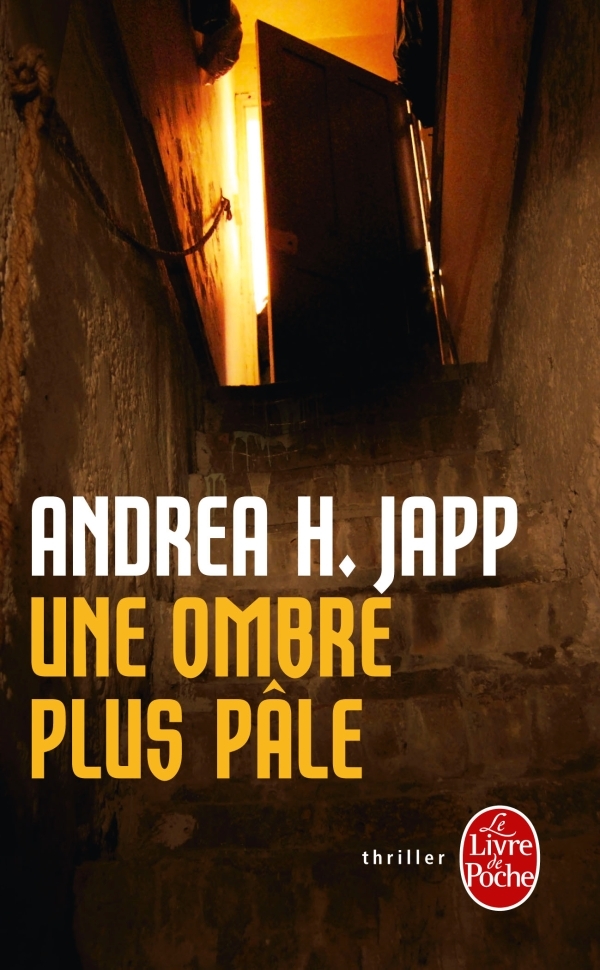 Une ombre plus pâle (9782253158271-front-cover)